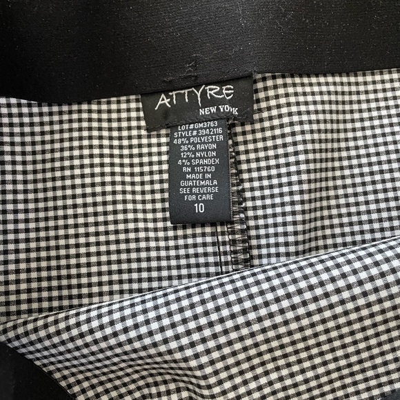 Black & White Houndstooth Skirt - Picture 3 of 7